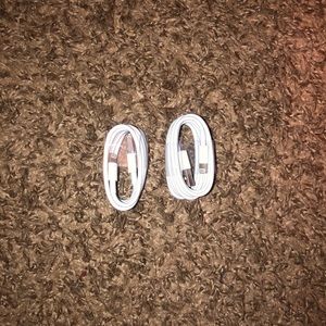 I have 200 Apple lightning chargers